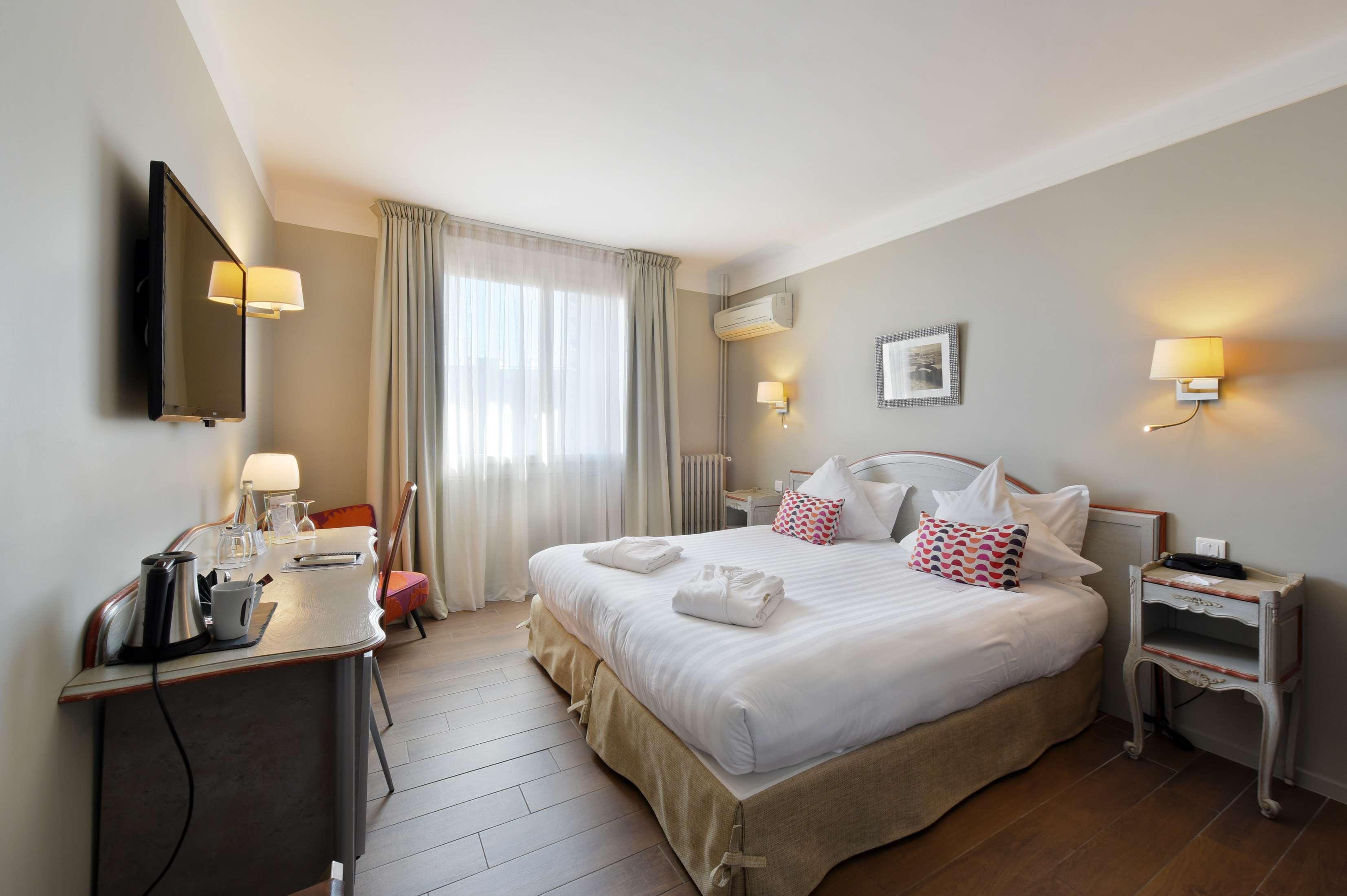Best Western Plus La Corniche Toulon Exterior photo