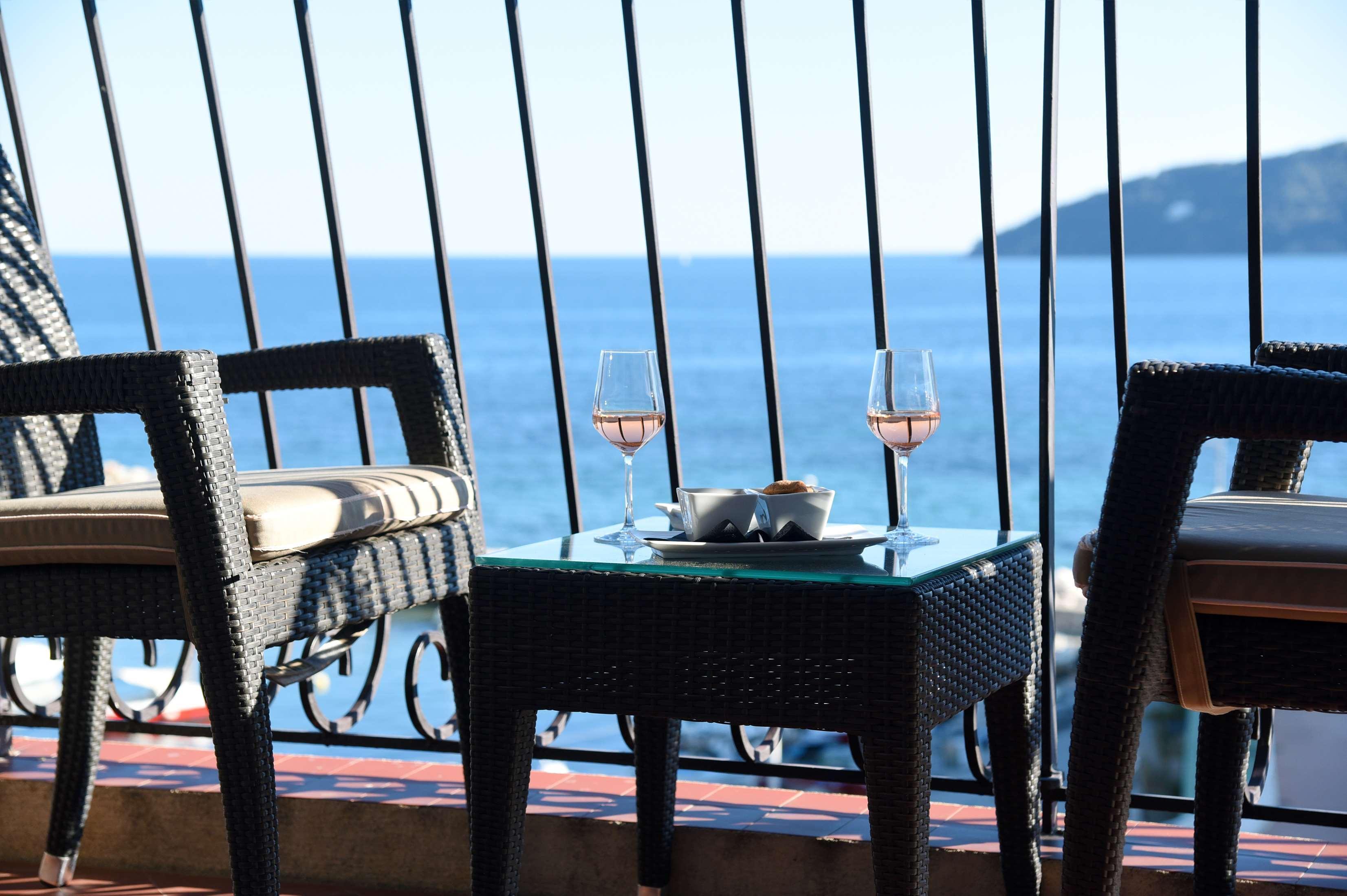 Best Western Plus La Corniche Toulon Exterior photo